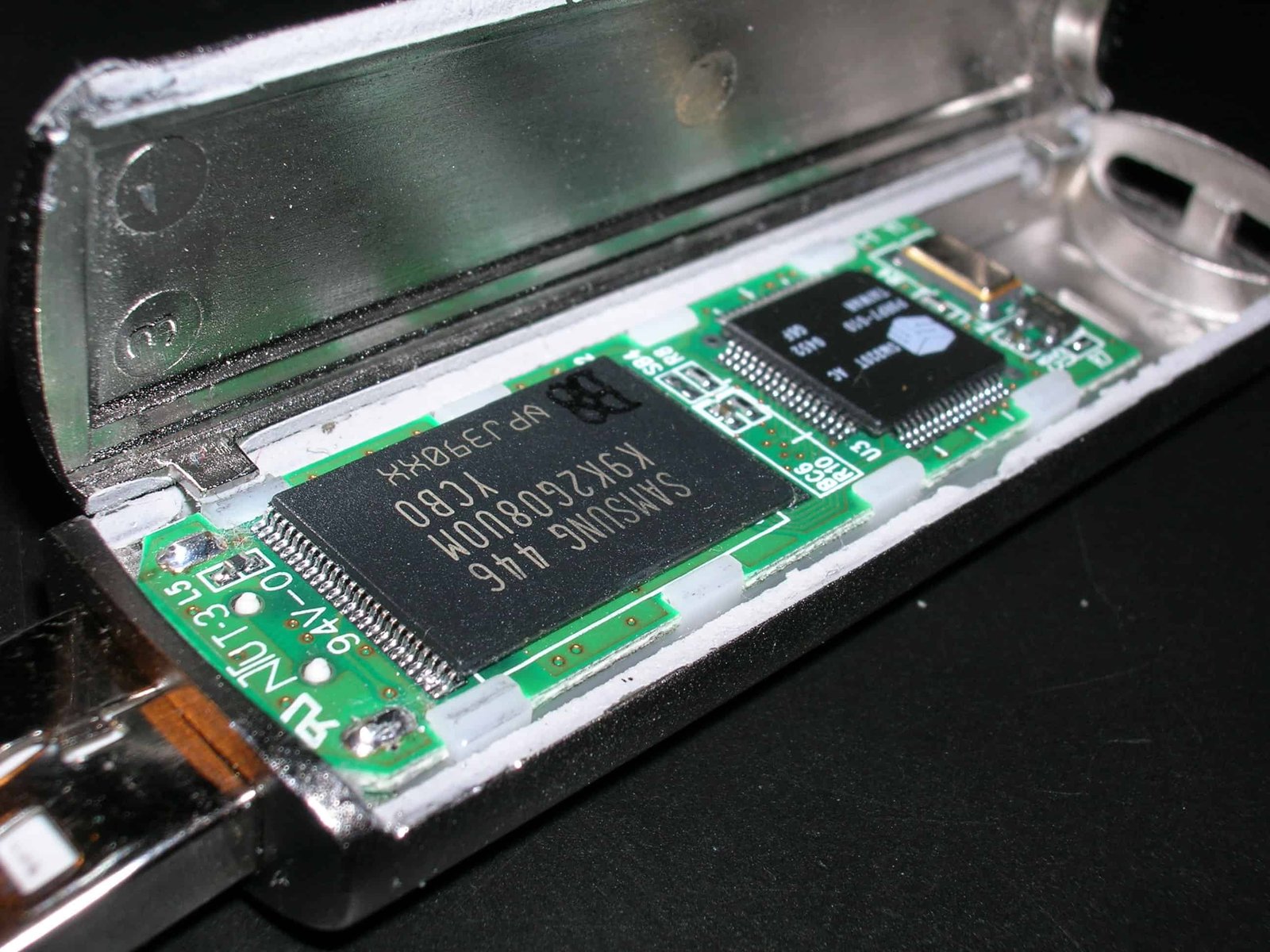 Αγορά SSD - Τι είναι οι SSD δίσκοι και πως να κάνεις το PC σου να πηγαίνει σφαίρα