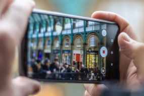 Galaxy Enhance-X: Η νέα δωρεάν AI εφαρμογή της Samsung για επεξεργασία φωτογραφιών