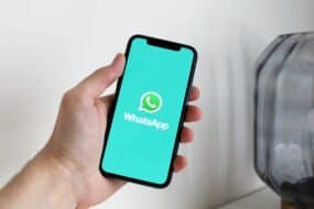 Αυτόματη λήψη εικόνων & βίντεο στο WhatsApp Πώς να το σταματήσεις (android & iPhone)